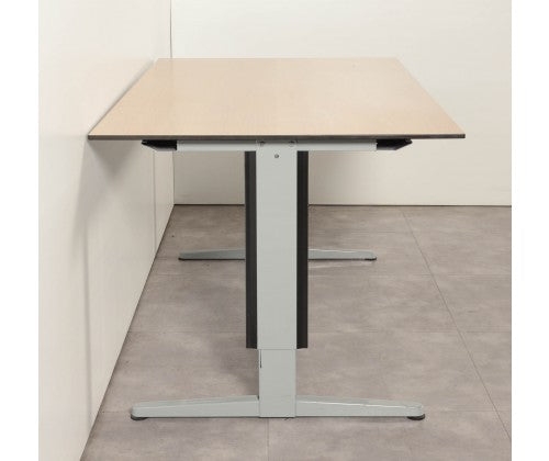 BUREAU ASPA VERSTELBAAR MET SLINGER